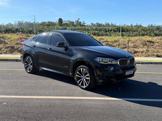 BMW X6 4.4 M SPORT 4X4 COUPÉ V8 32V BI-TURBO GASOLINA 4P AUTOMÁTICO BMW X6 4.4 M SPORT 4X4 COUPÉ V8 32V BI-TURBO GASOLINA 4P AUTOMÁTICO